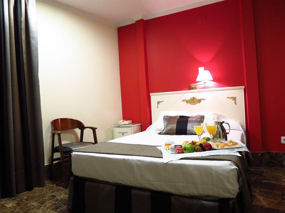 Hotel Boutique Catedral Валадоид Екстериор снимка