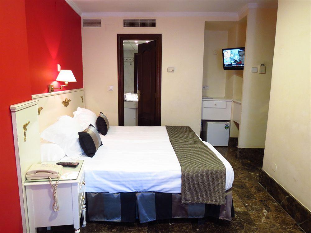 Hotel Boutique Catedral Валадоид Екстериор снимка