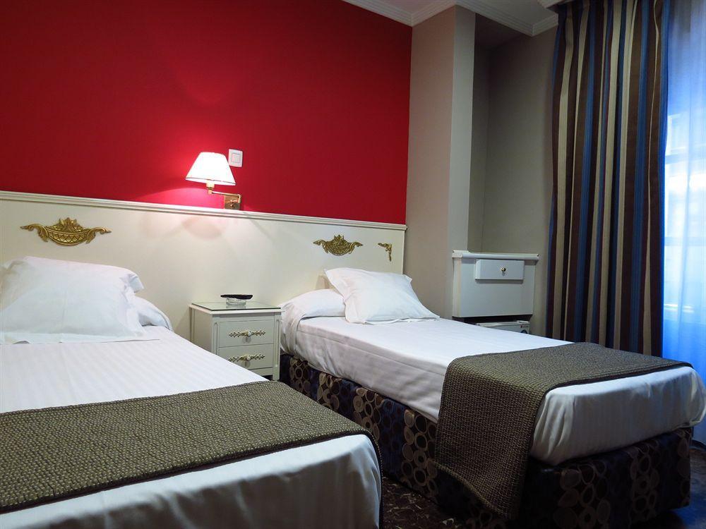 Hotel Boutique Catedral Валадоид Екстериор снимка