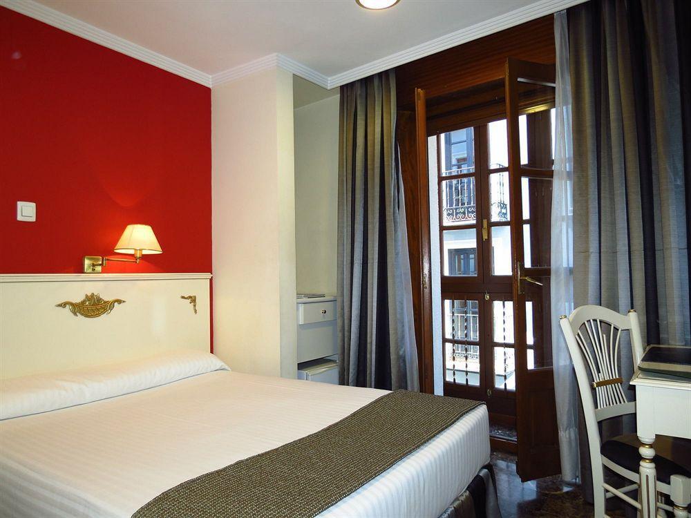 Hotel Boutique Catedral Валадоид Екстериор снимка