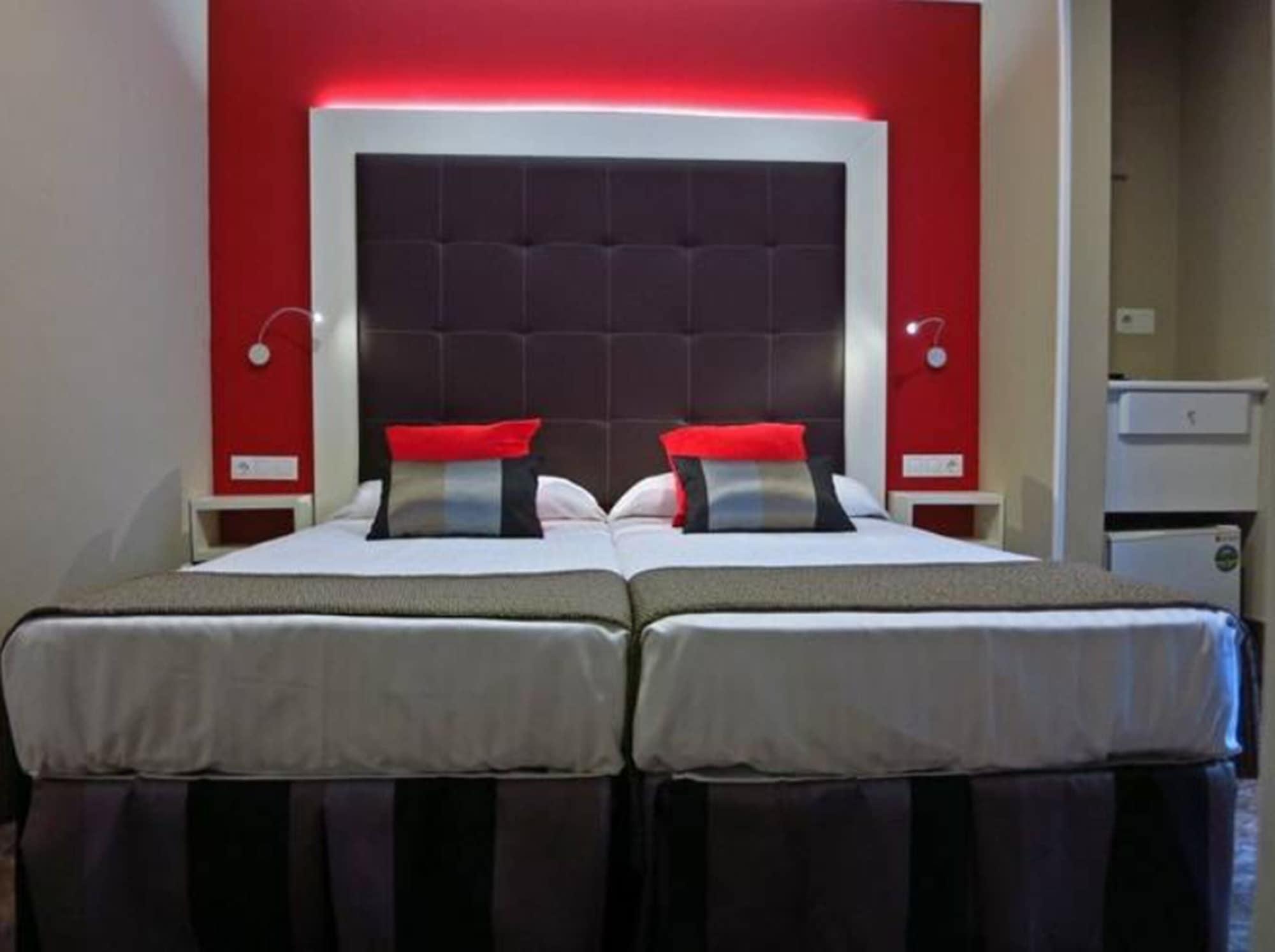 Hotel Boutique Catedral Валадоид Екстериор снимка