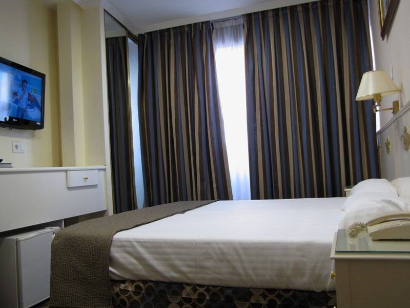 Hotel Boutique Catedral Валадоид Стая снимка